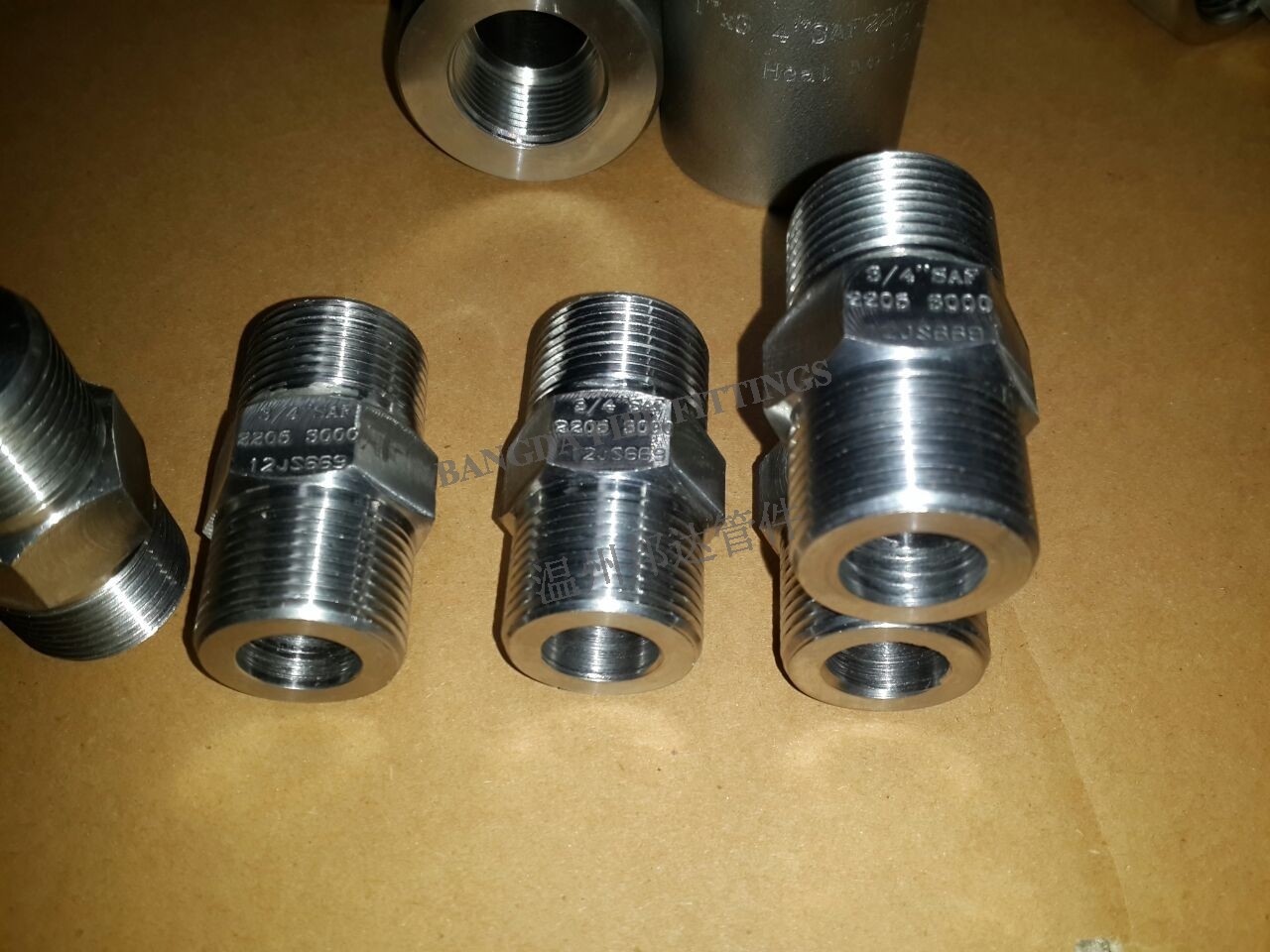 2205���ǽ�ͷ